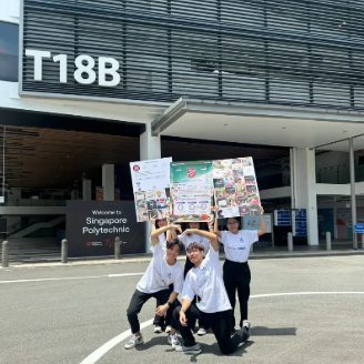 SB-SB Landing SB Students Holding Up Posters-v01